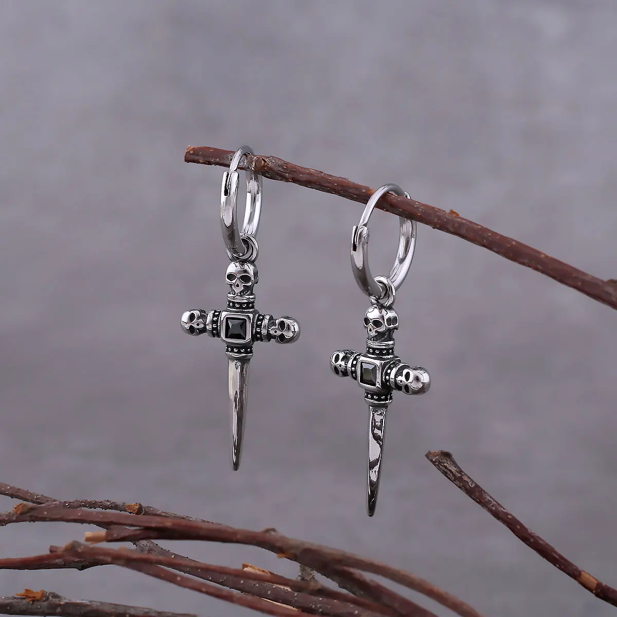 Vintage Schwarz Zirkon Kreuz Schädel Ohrringe Für Männer Hip Hop Täglichen Biker Edelstahl Zubehör Mode Rock Jungen Schmuck Geschenk
