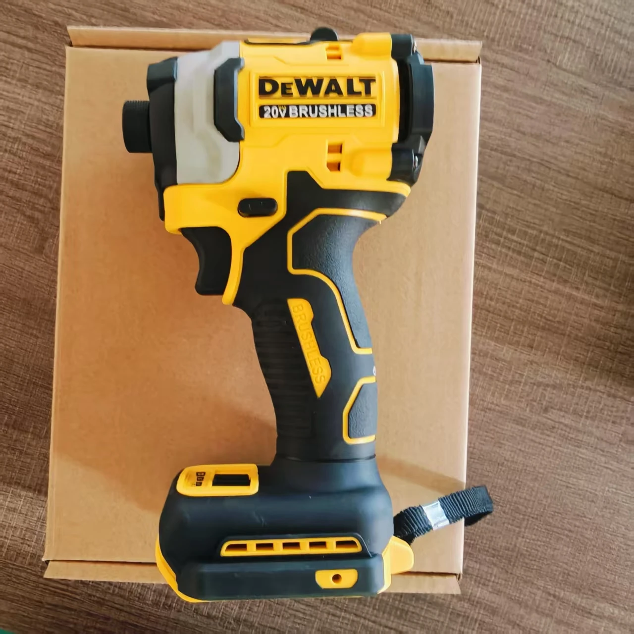 Аккумуляторная отвертка Dewalt DCF850, 3250 об/мин, 205 Н·м, бесщеточная литиевая ударная дрель, ударная дрель, аккумуляторная электрическая дрель Dewalt 20 В