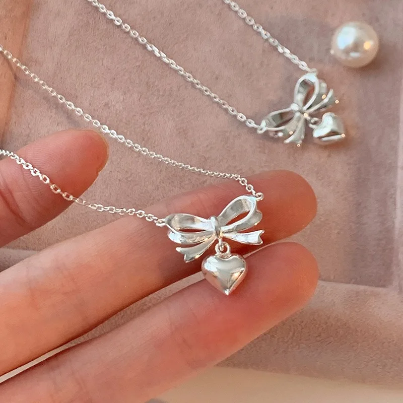 Sweet Cute 925 Sterling Silver Hollowed Bowknot Three-dimensional Heart-shaped Pendant Necklace for Woman Y2k Jewelry Accessory