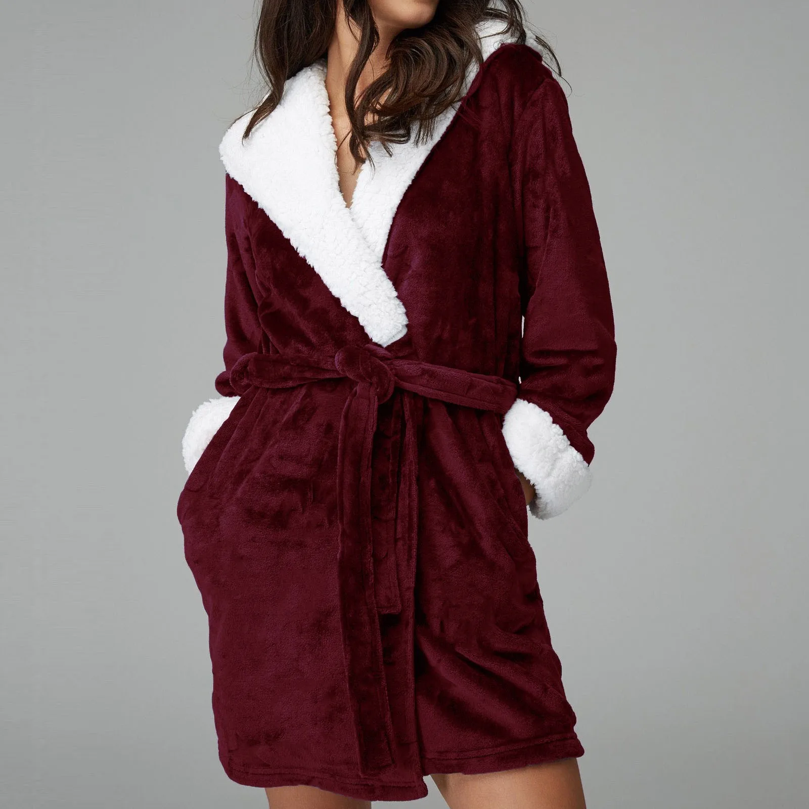 Women's Hooded Fleece Bathrobe Lightweight Warm Plush Long Flannel Sleepwear Fleece Hooded Fluffy Bathrobe Plush Long Robes