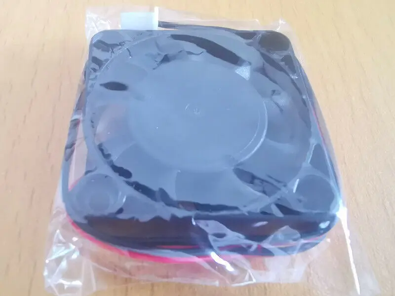 

1PC HUI TONG HT-04010D12M Cooling Fan 12V 0.08A 4CM 2-wire HT04010D12M New #