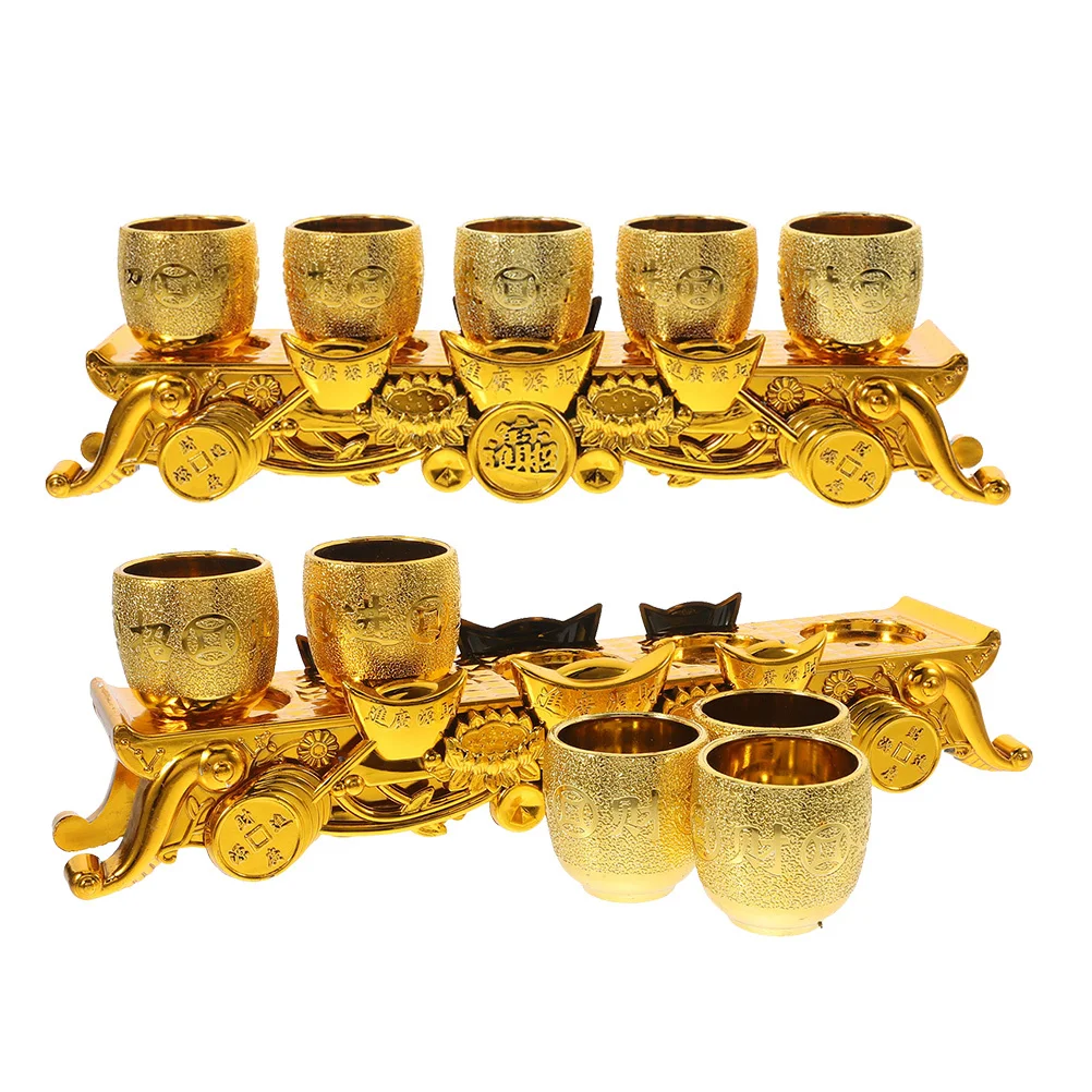 2 مجموعة الذهب الكاليس الصغيرة البلاستيك أكواب النبيذ التضحية مجموعة مذبح للمعبد المنزل العبادة أكواب الزخرفية Chalice