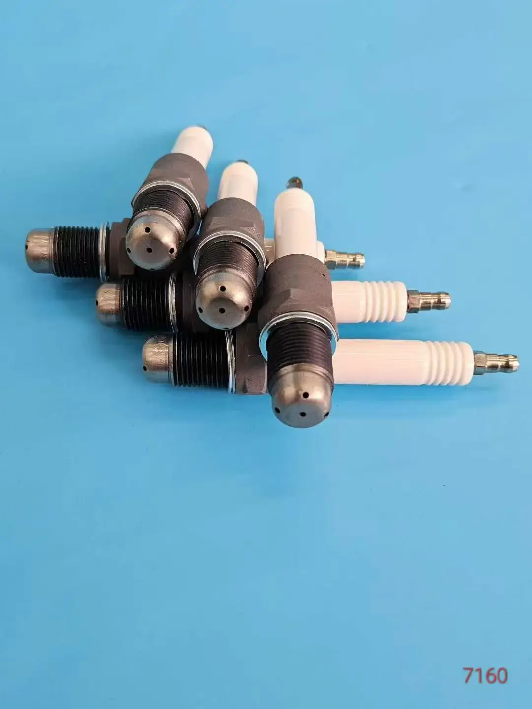 430-4521 High Quality Spark Plug for Caterpillar G3516 G3520 Gas Engine Parts