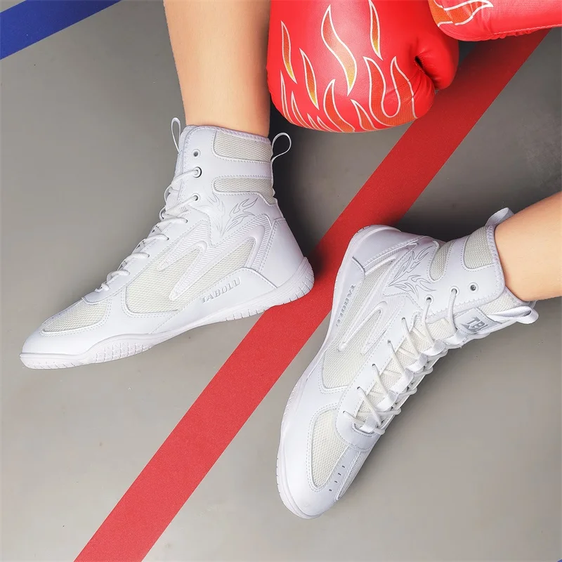 2025 رائجة البيع أحذية المصارعة الرجال في الهواء الطلق الملاكمة أحذية رياضية للرجل عدم الانزلاق الرجال رياضة التدريب حذاء القتال الأحذية