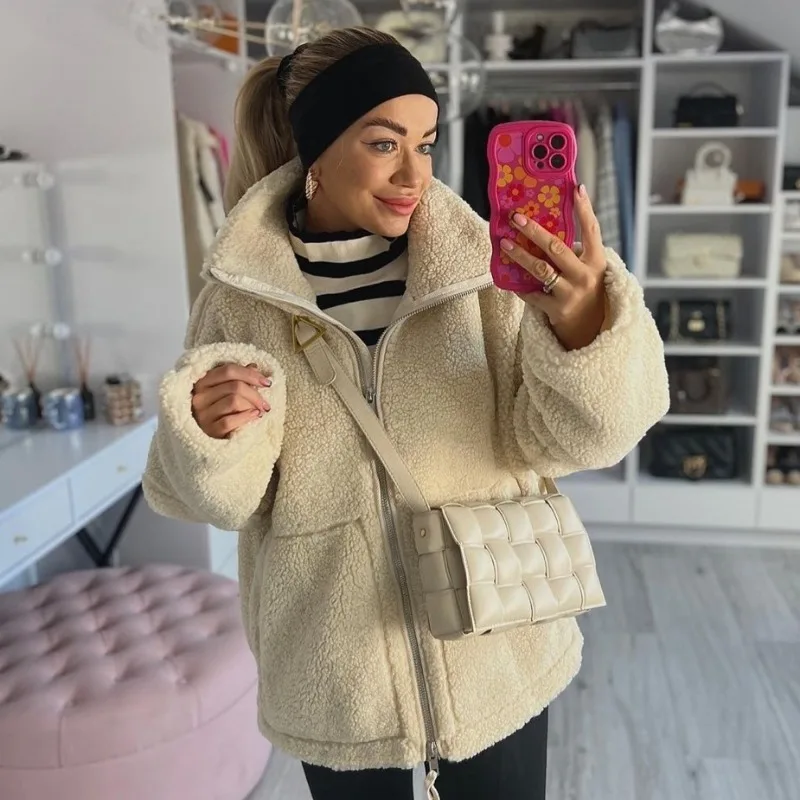 Women Winter Coat Thick Warm Lamb Wool Plush Jacket Casual Oversized Long Sleeve Tops Teddy Fleece Zipper Faux Lamb Overcoat