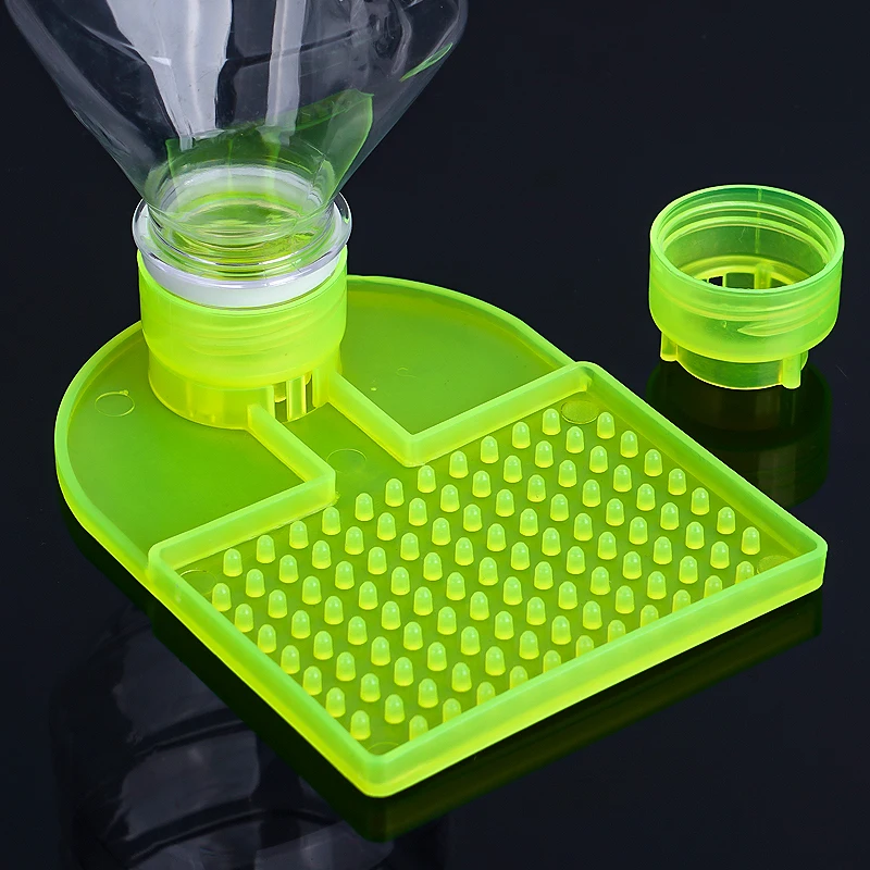 1/2pcs Bees Water Feeder New Design Entrance In Beehive Feeding Internal Mineral Bottle Anti Drowning Beekeeping Supplies