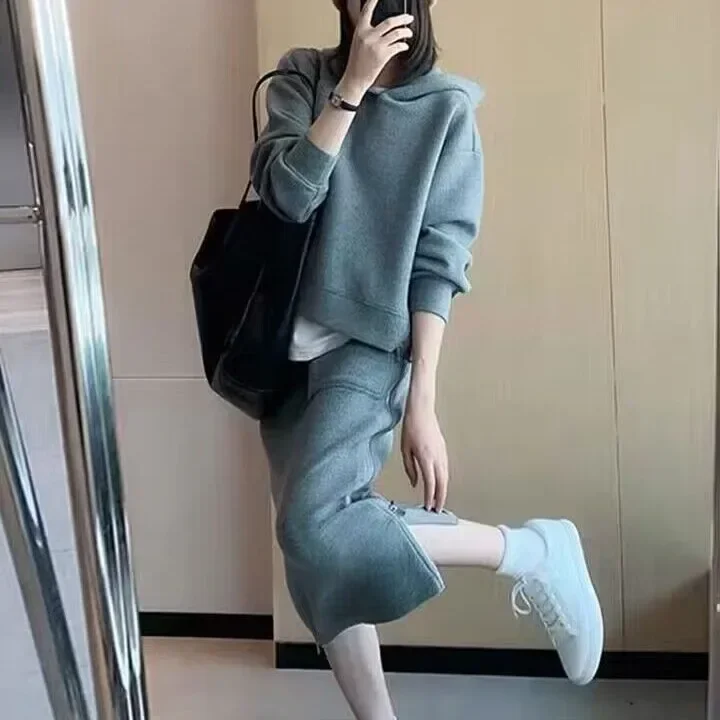 

2025 Spring/Autumn New High-End Casual Sportswear Sweatshirt Two-Piece Suit Dress Women's Clothing Lightweight