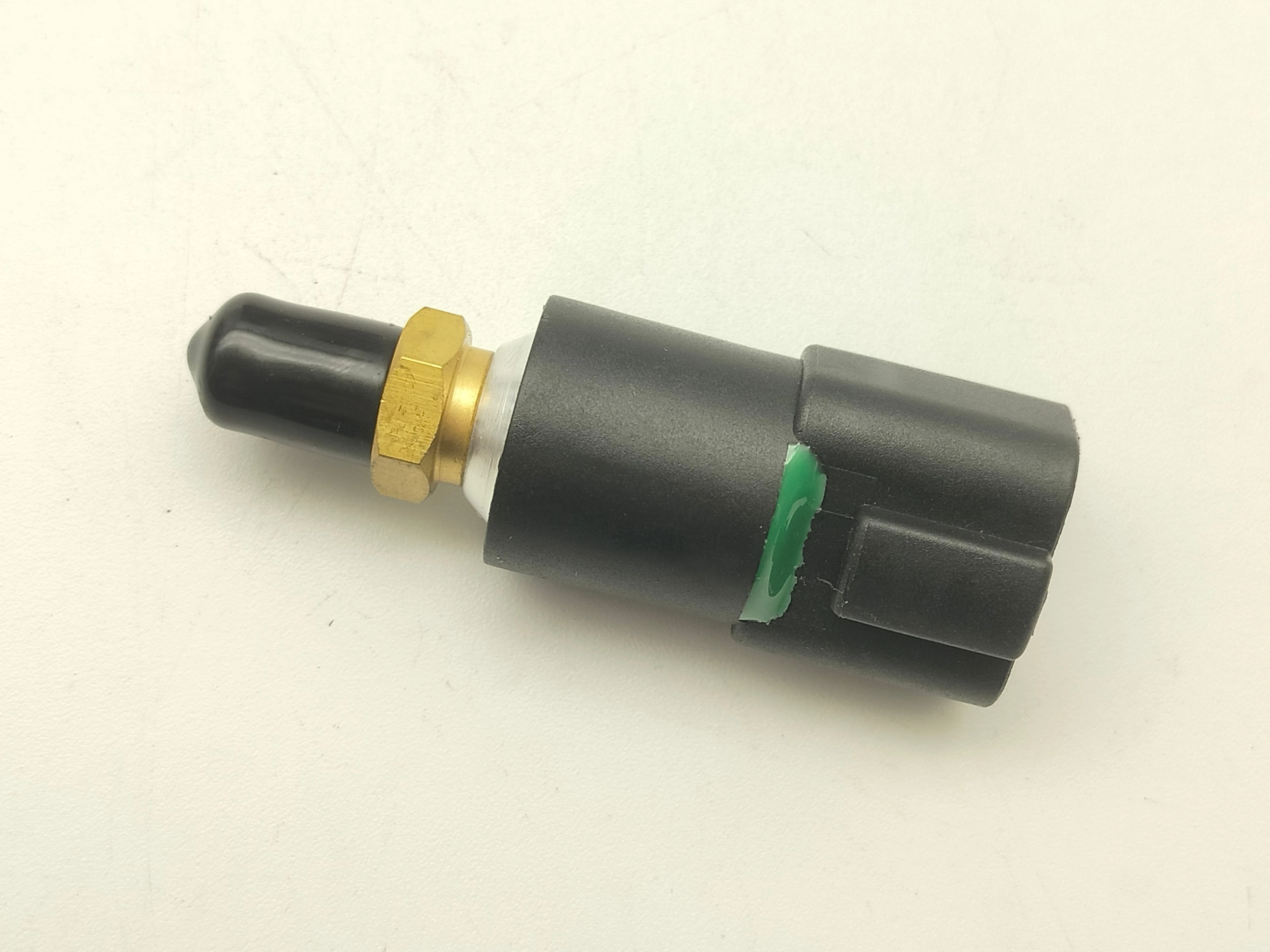 Factory Price 206-06-61130 Pressure Sensor Black For Komatsu PC200-7-8 Excavator Engine Pressure Switch 2060661130 HOTSALE
