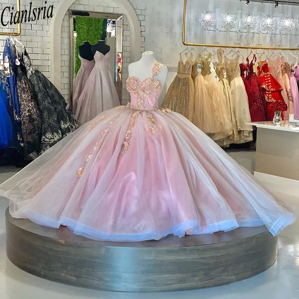 Vestidos de Quinceañera de un hombro, vestido de baile encantador para 15 fiestas, apliques de moda, vestido de cumpleaños de Cenicienta, Popular