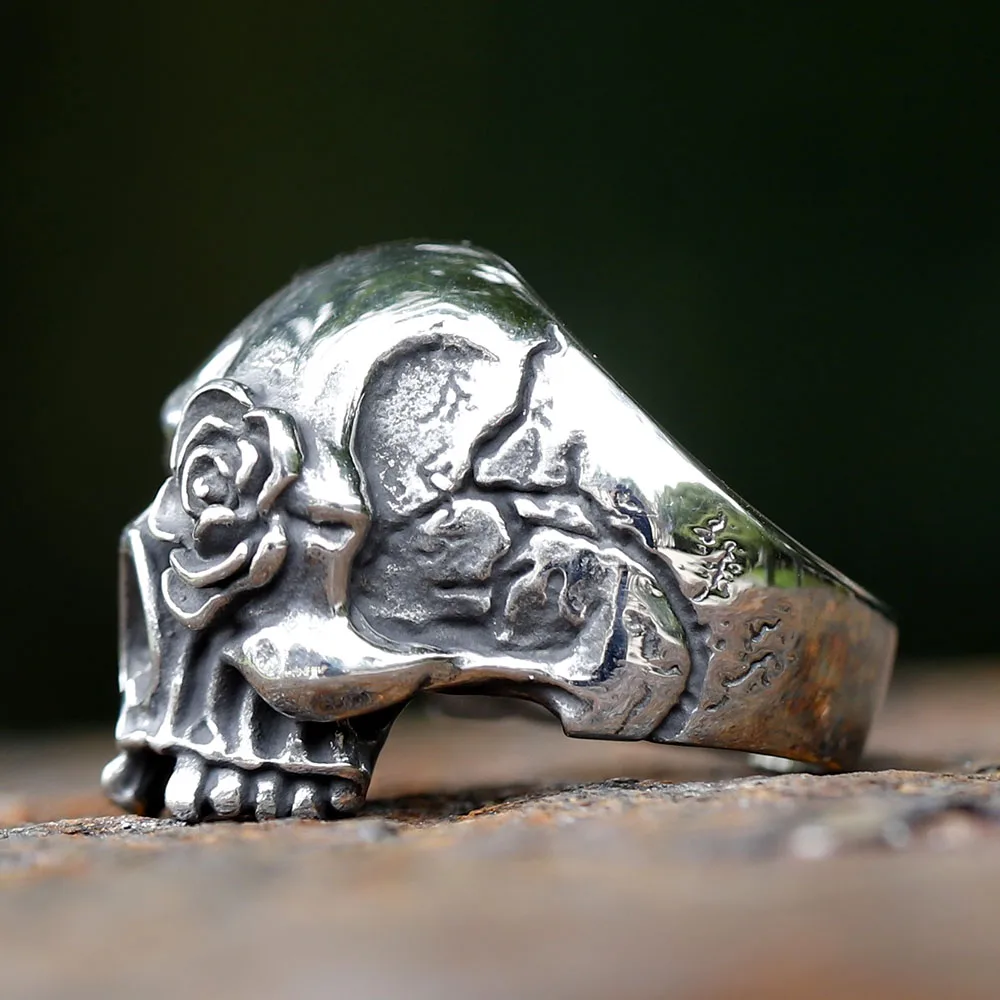 New Design Stainless Steel Skull Ring Cool Biker Jewelry Movie Fashion Punk High Quality Jewelry Gift free shipping