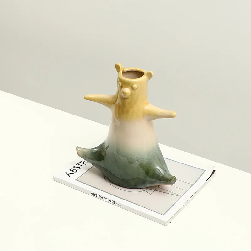 

Nordic ins style creative kiln change ceramic hug bear vase living room TV cabinet, fun home ornament
