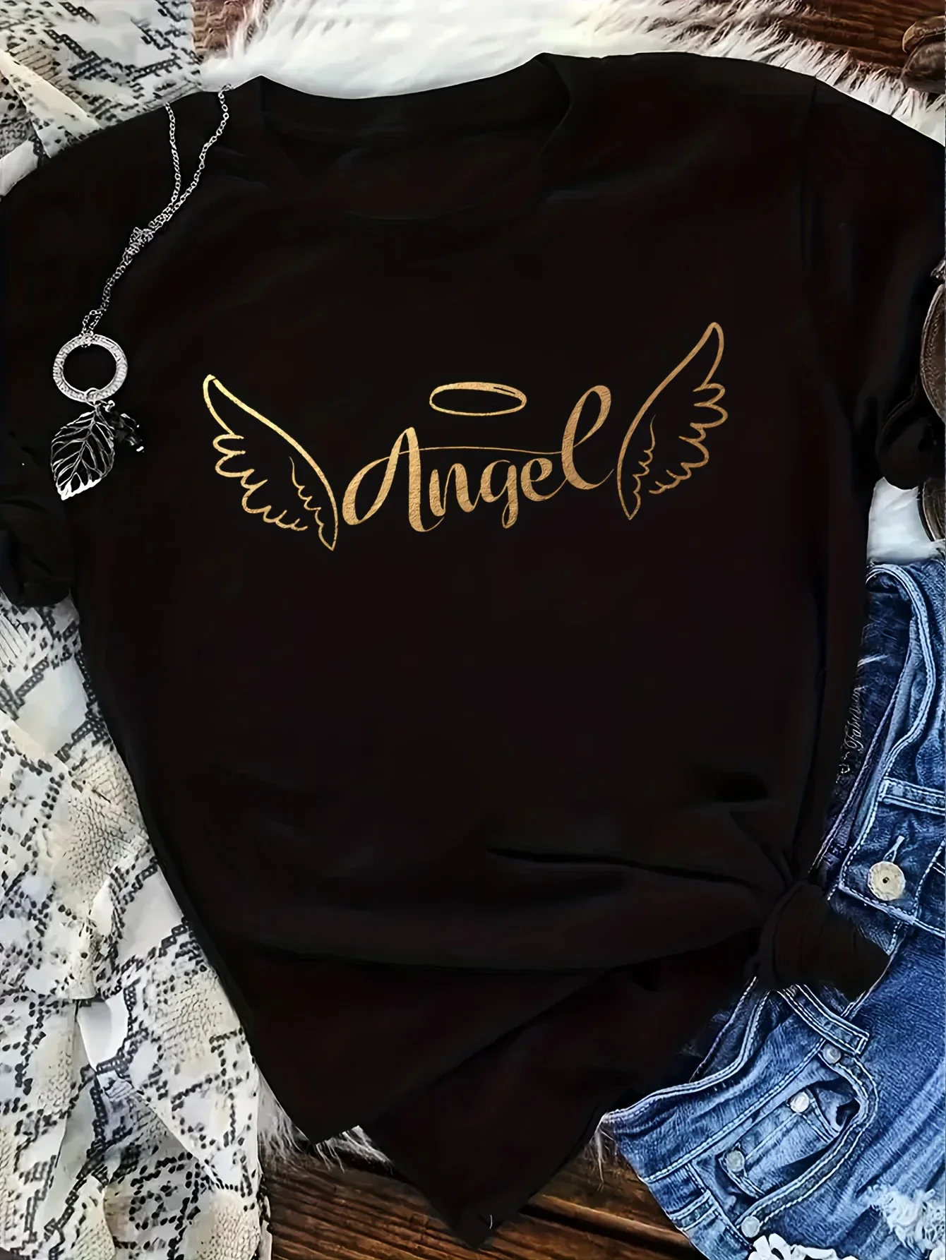 Women's Angel Wing and Script Print Crew Neck Short Sleeve T-Shirt Graphic Y2k Tees Tops Vintage T Shirt Clothes Outfit Female