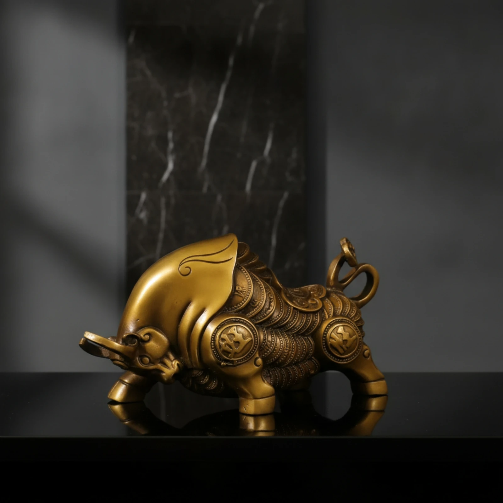 Bull Figurine Embossed Zodiac Ornament Bull Statue Tabletop Sturdy for Collectors, Office Desk, Home Decor