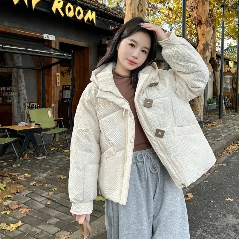 2025 New Fashion Women White Duck Down Jacket with Hood Autumn Winter Warm Over Size Casual Short Thick Outwear Female Coat