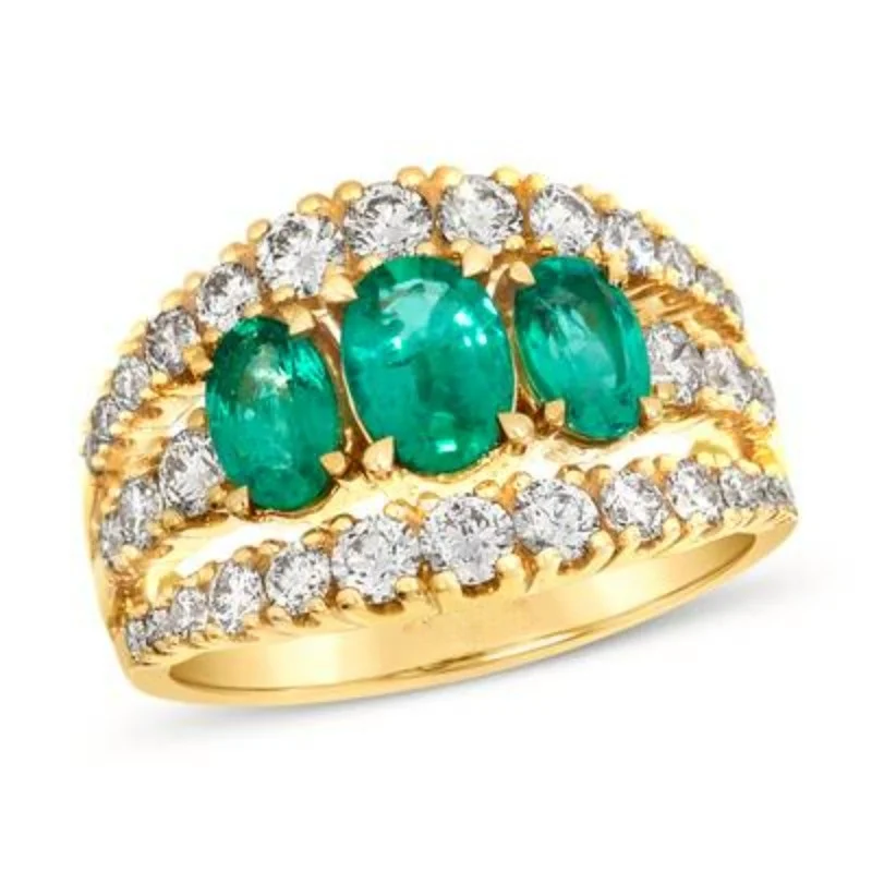 Vintage Style Inlaid Green Synthetic Zirconia Golden Ring for Women Elegant Temperament Festival Celebration Jewelry Accessories