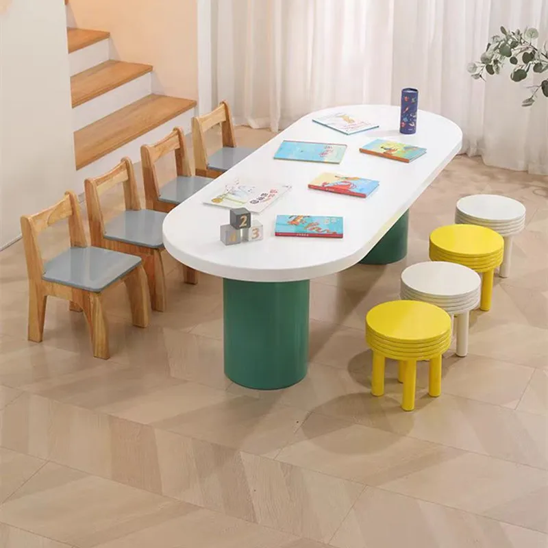 

Children's play area tables and chairs Kindergarten entertainment and leisure area Reading creative learning table Early