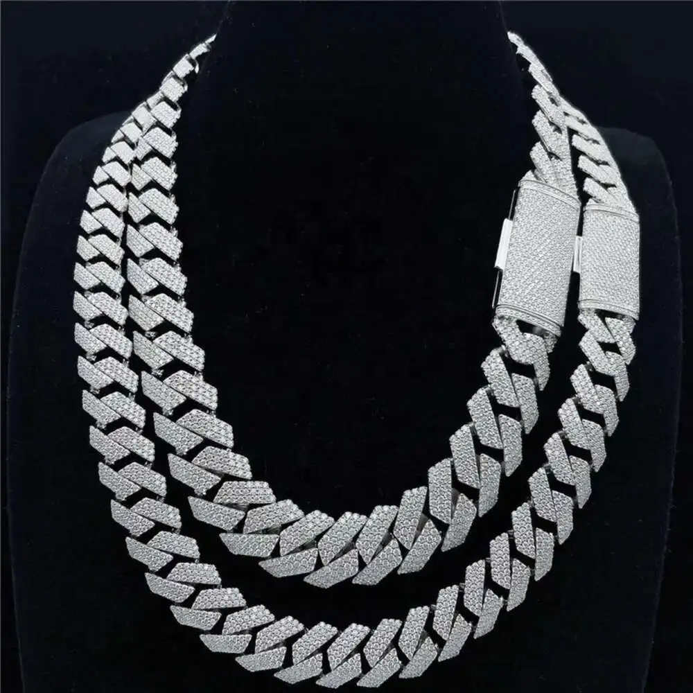 

Flawless Iced Out Cuban Chain 15mm 18mm Prong Setting Pass Diamond Tester Moissanite Cuban Link Chain Necklace