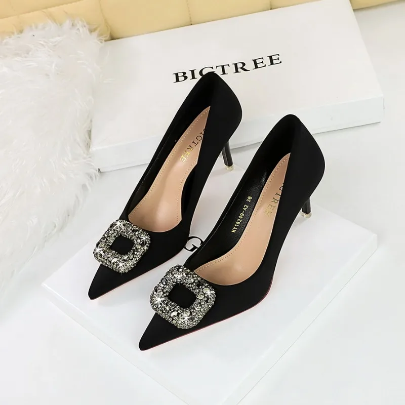 

Luxury High-heeled Women's Sandals Pointed Stiletto Tip Banquet Women's Pumps and Heels Rhinestone Metal Buckle Woman's Shoes
