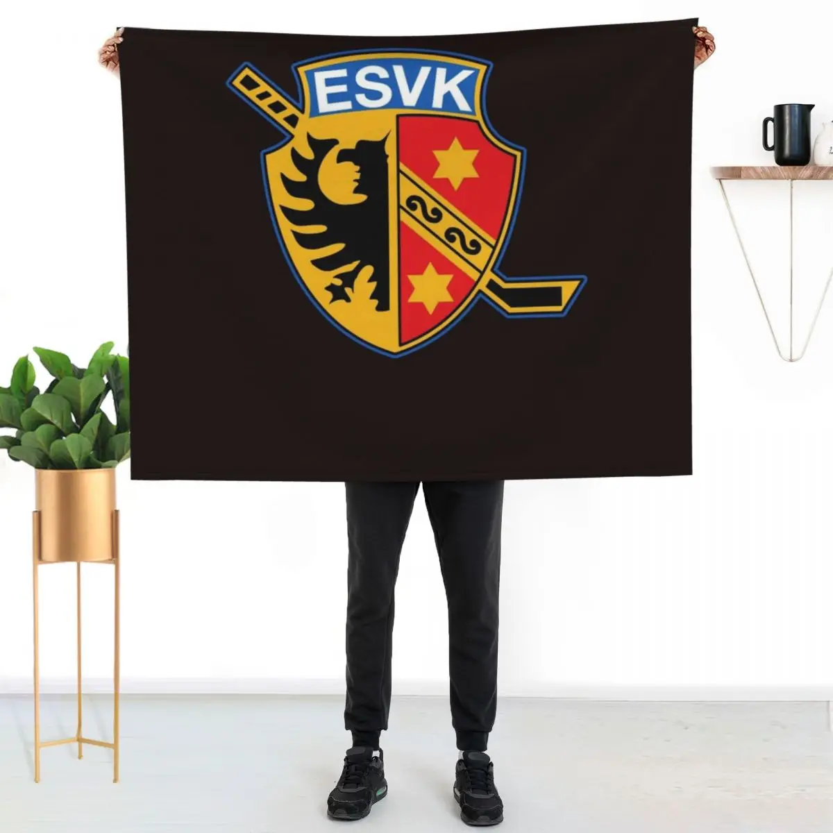 ESV Kaufbeuren Essential T-Shirt Throw Blanket Sofa Quilt Quilt cosplay anime Blankets For Bed Soft Plush Plaid Blankets