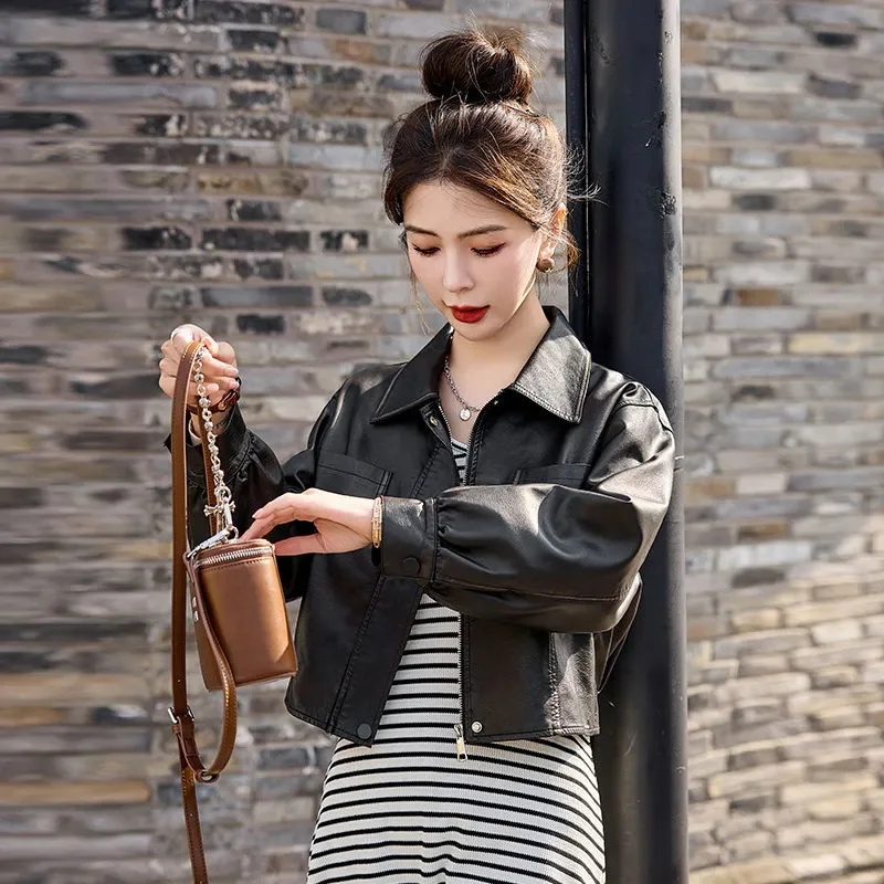 Chaqueta de cuero de otoño para mujer, abrigo de cuero PU para mujer, chaquetas de cuero holgadas cortas a la moda para motocicleta, abrigos para mujer 2025 ﻿
