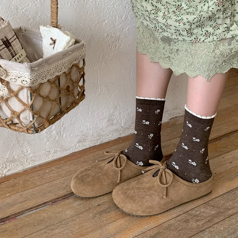 اليابانية الرجعية متوسطة جوارب أنبوبية النساء Harajuku لوليتا Kawaii الدانتيل كشكش الجوارب الحلو كلية نمط منقوشة خمر الجوارب النسائية