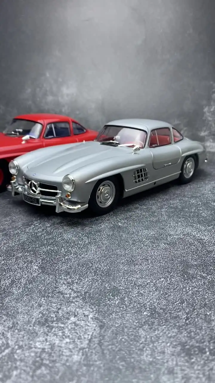 ミニチャンプス ダイキャストモデル 1:18 300SL W198 1954 クラシック