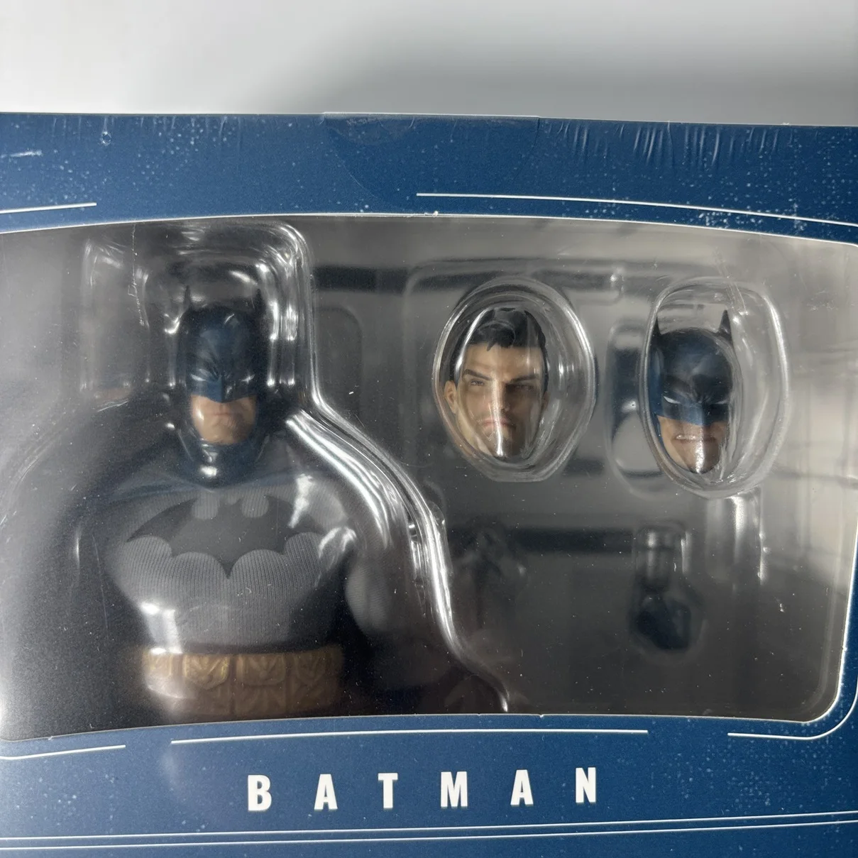 متوفر في المخزون GONG Hush Batman 1/12 بدلة قماش مصممة لعبة مجسمة هدية #3