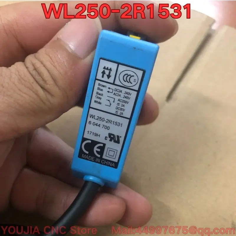 

Подержанный тест функции фотоэлектрического датчика WL250-2R1531 обычно