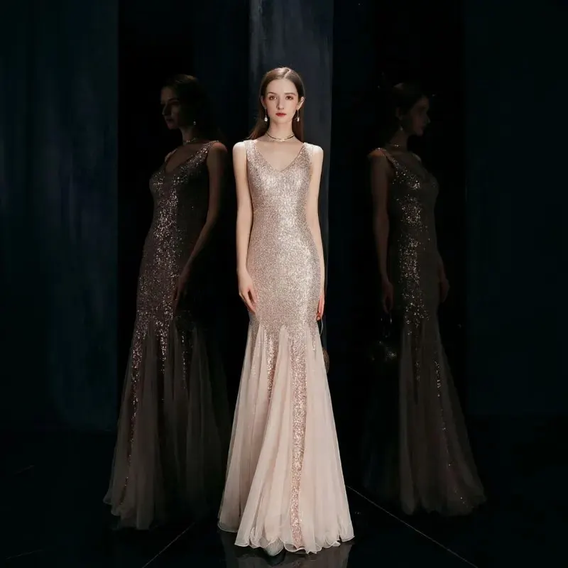 

Luxurious Long Sleeve Sequin Mermaid Gown Deep V-Neck Elegant Evening Formal Dress with Tulle for Special Occasions