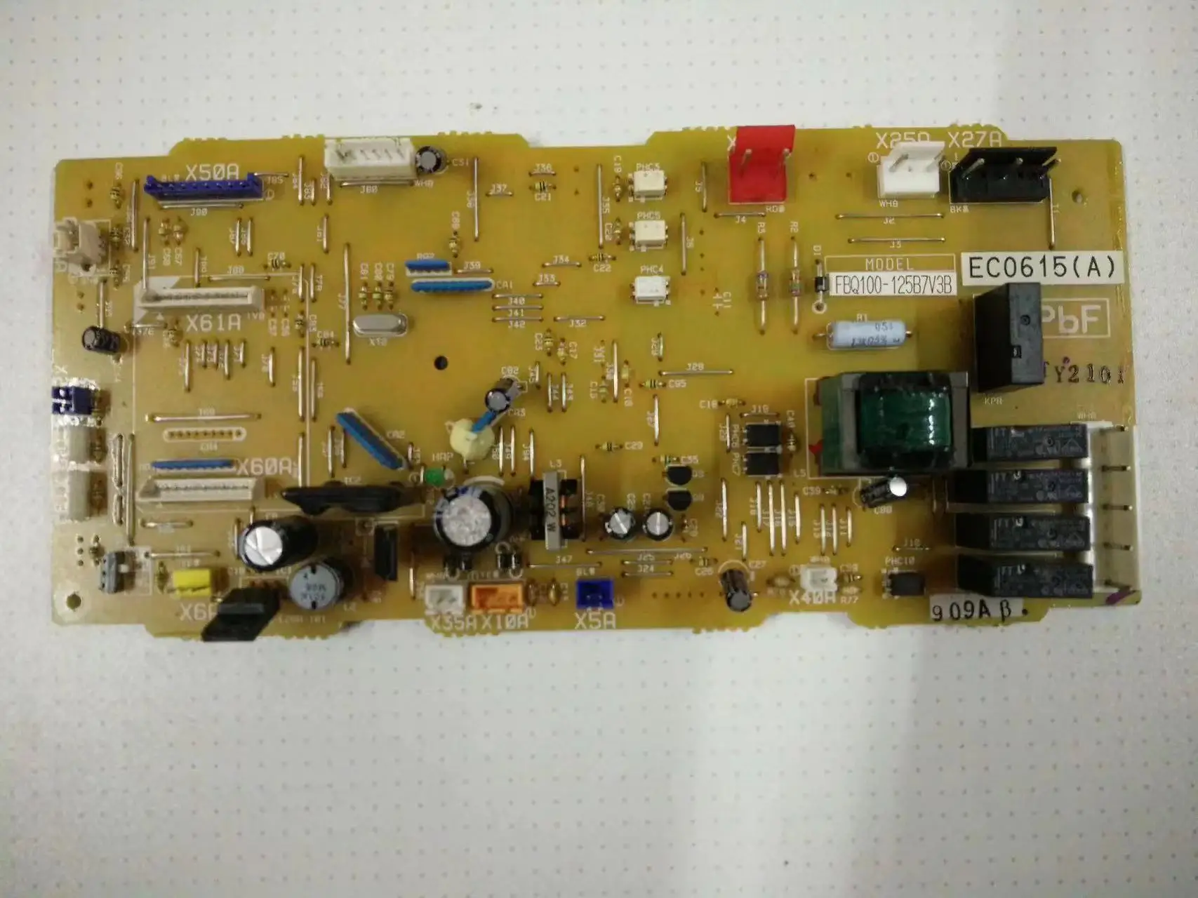 Second hand for Daikin Air Conditioning Computer Board EC0615(A) FBQ100-125B7V3B Tested good