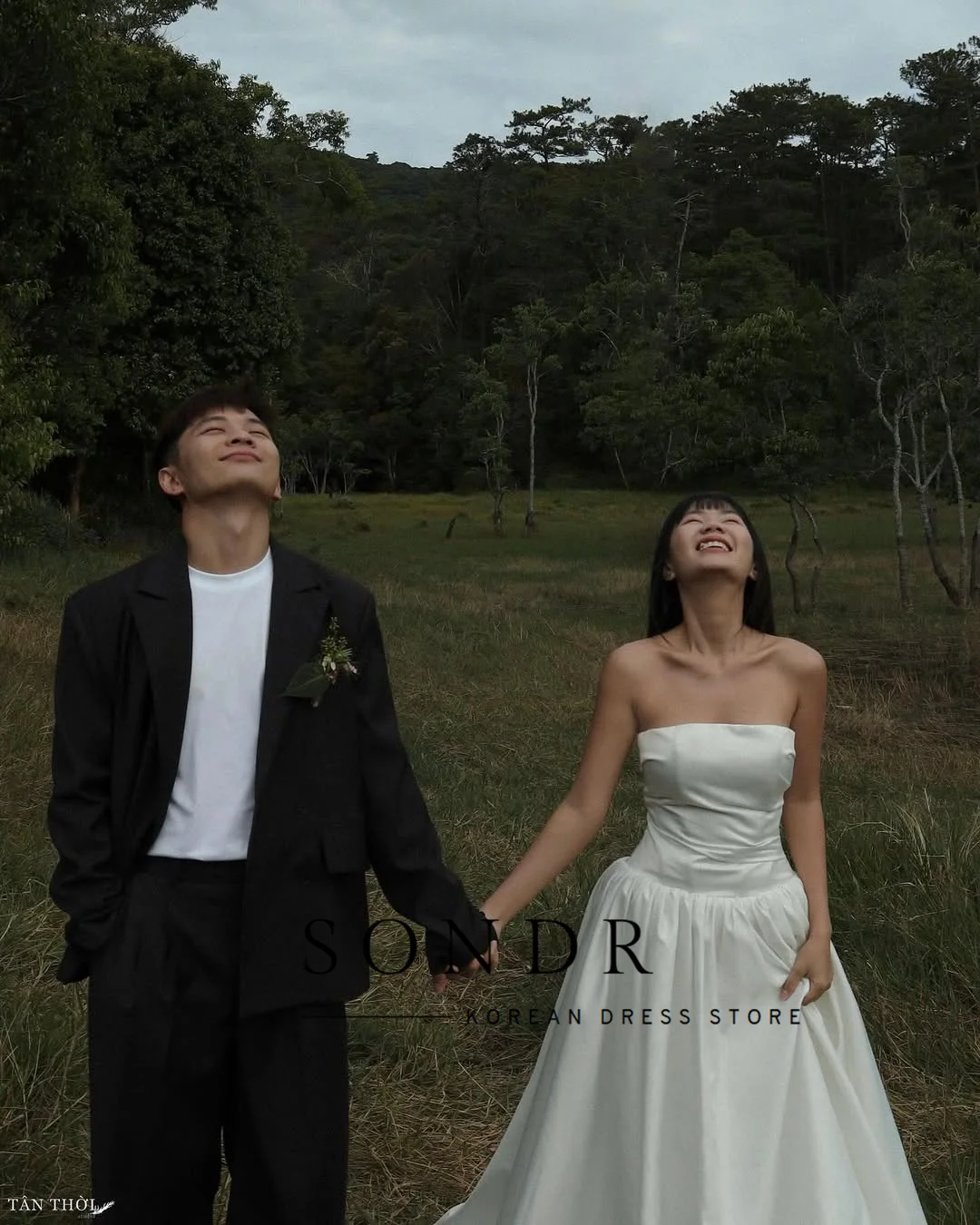 Sondr vestidos de casamento coreanos ao ar livre sessão de fotos personalizado uma linha sem alças vestido de noiva simples e elegante vestidos de auto-casamento