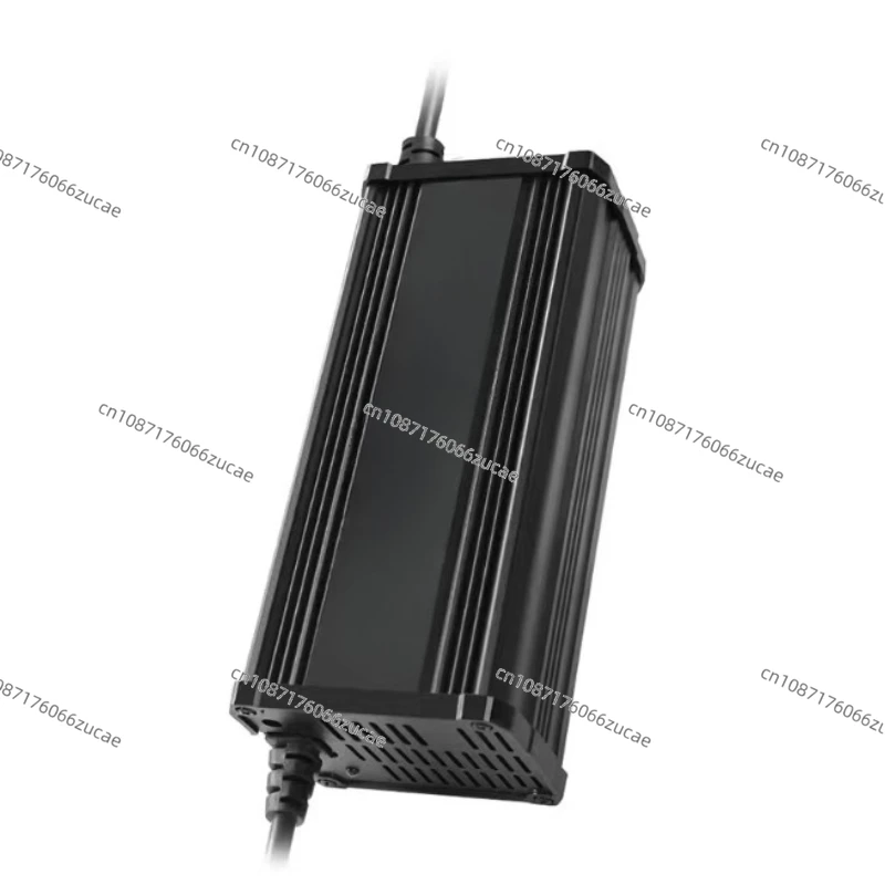 

Зарядное устройство для литиевой батареи электромобиля 60V8A10A48V72V15A Литиевая батарея на вынос Быстрая зарядка Зарядное устройство в алюминиевом корпусе