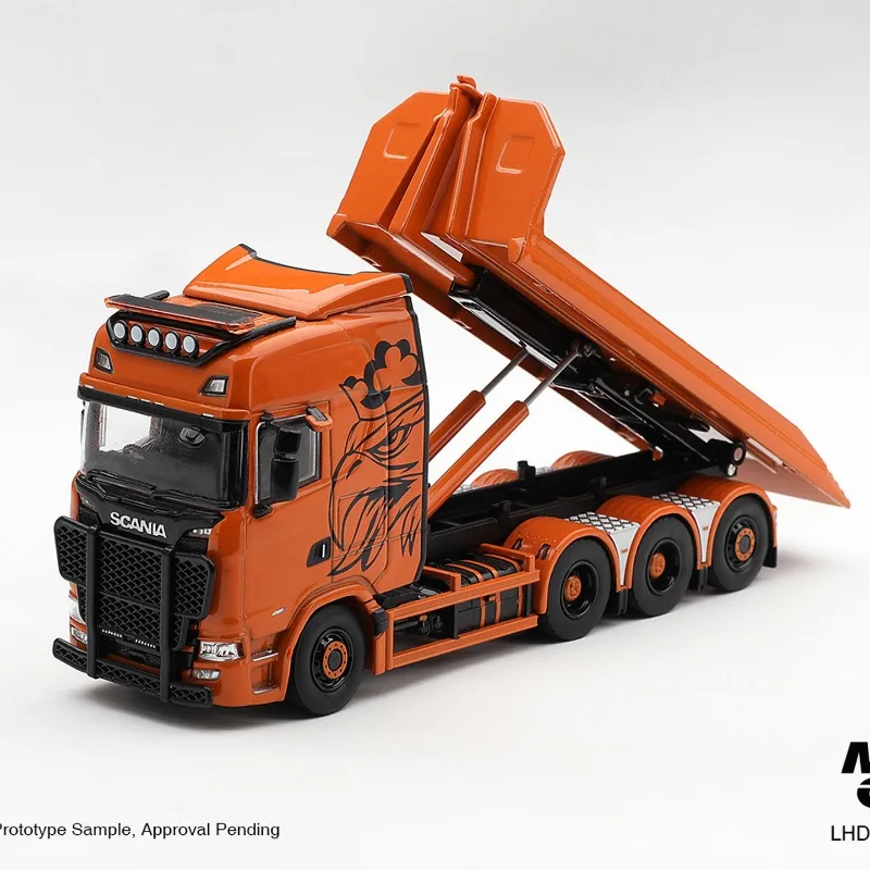 MINIGT 1:64 Scania 770S B8x4NA transport heavy-duty truck die-cast alloy car model tabletop ornament collectible souvenir.