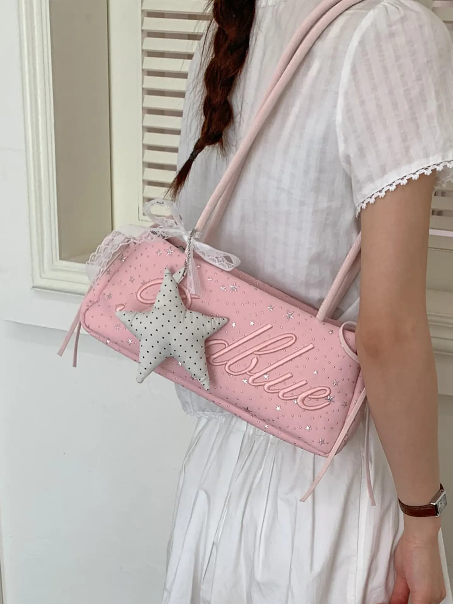

Korean Fashion Underarm Bag Bright Diamond Letter Embroidery Shoulder Bag Exquisite Work Commuter Handbag Women's Square Bag