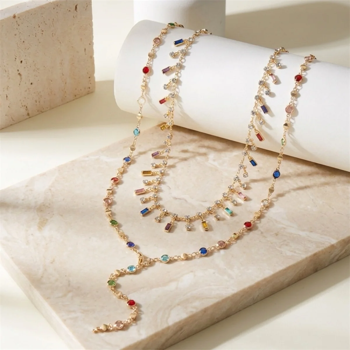 Leichter Luxus Funkelnde Bunte Strass-Quasten-Halskette für Frauen Eleganter Exquisiter Kristall Y-förmiger Choker Brautjungfern-Schmuck – Detail 26