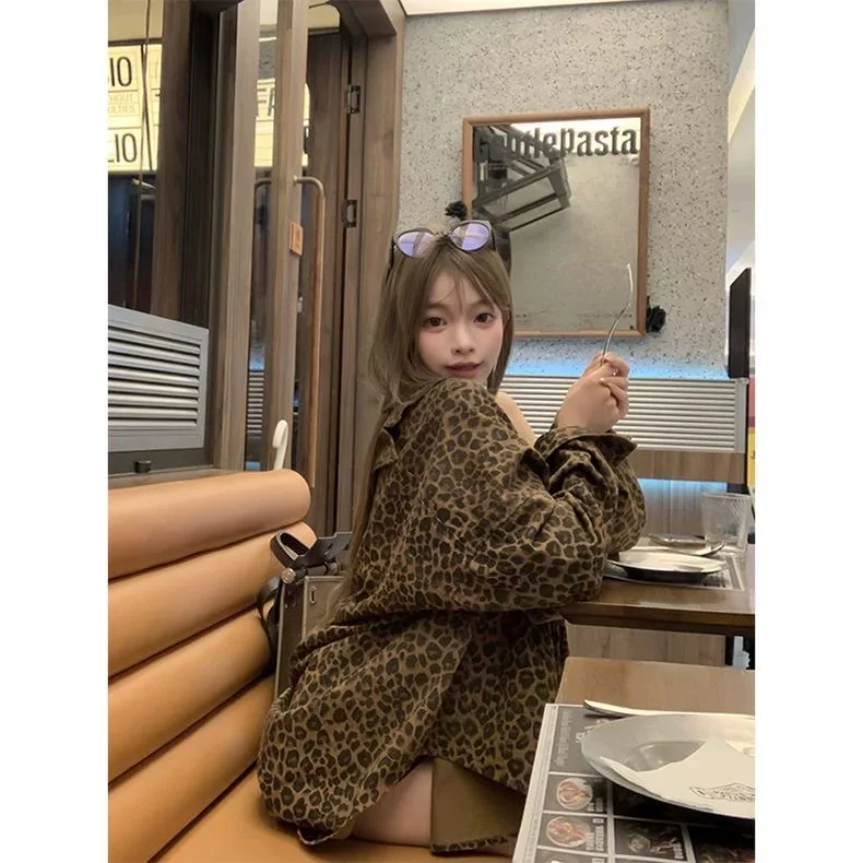 

Американская ретро-куртка с леопардовым принтом, женская, свободного кроя, повседневная, на флисовой подкладке, осенне-зимняя, новая модная верхняя одежда