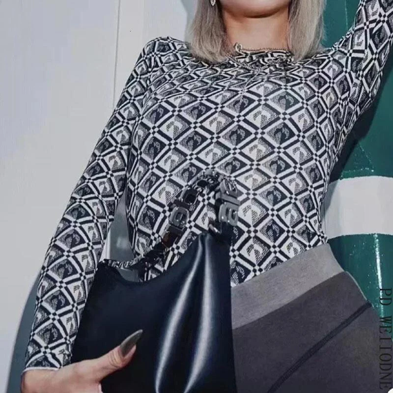 

Base Top Women's Long Sleeve T-Shirt Geometric Pattern Ice Silk Sunscreen Elastic Slim Fit European American Fashion Spring New