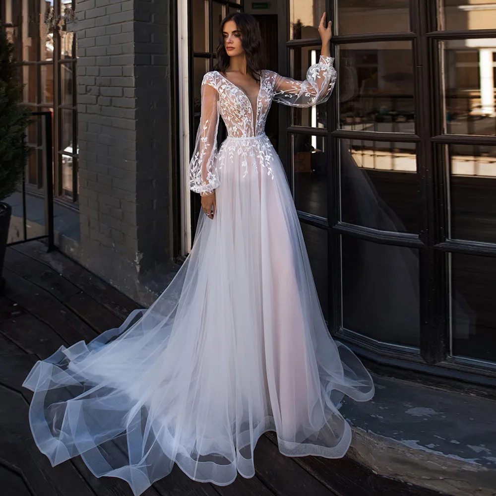 

A Line Bohemian Long Sleeve Wedding Dresses Illusion Lace Appliques Scoop Bride Bridal Gowns Sweep Brush Train For Wedding