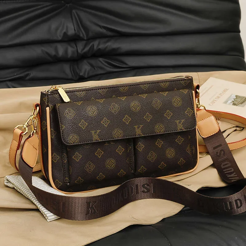 

Designer Bag Shoulder Bags for Women 2025 New Pattern Multi-Layer Lady Small Square Bag Classic Versatile Shoulder Crossbody Bag