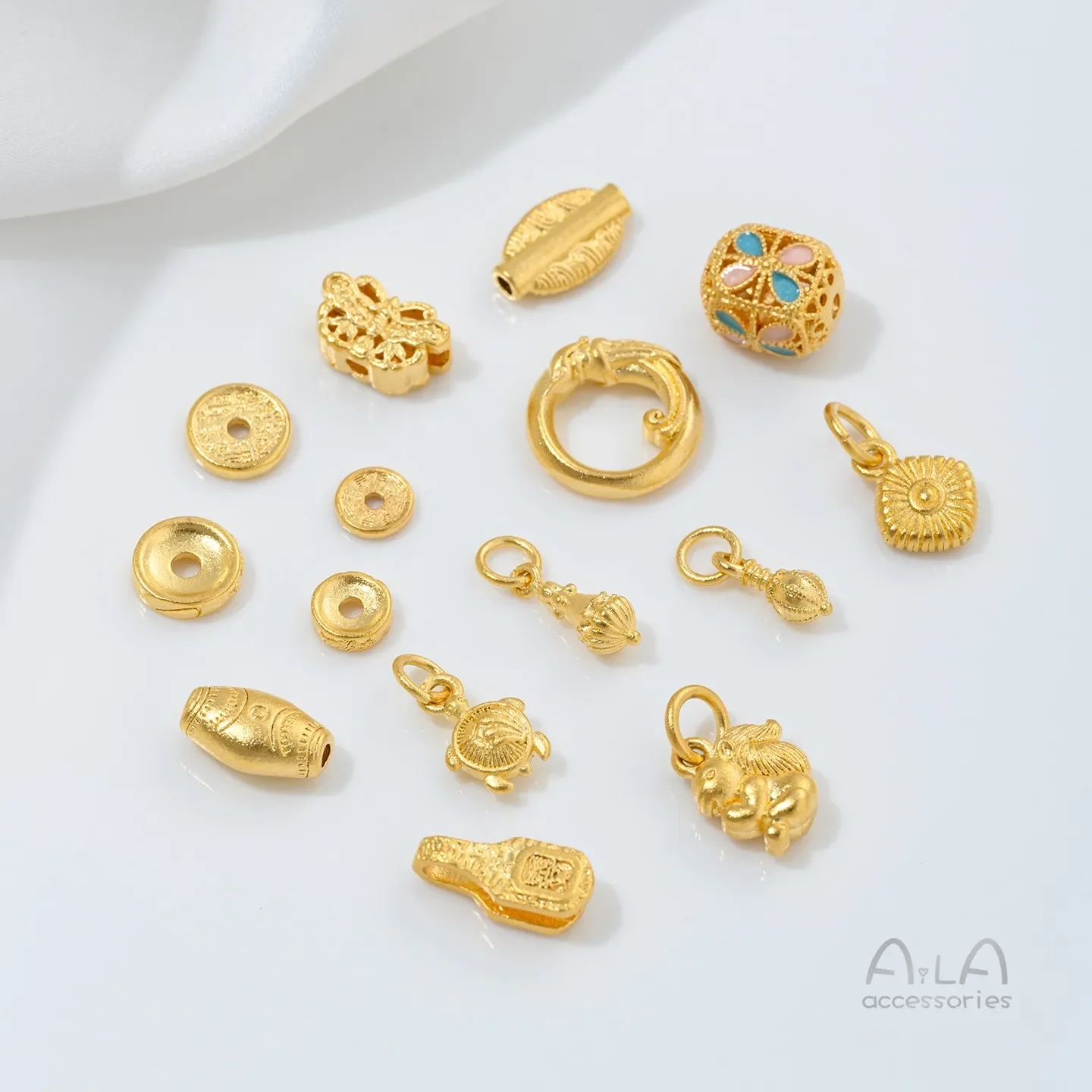 銅メッキ24K本金中空蝶路珠海亀文昌ペンペンダントDIY手作りネックレスアクセサリー