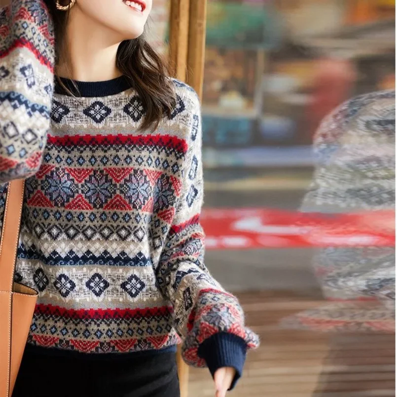 Vintage Christmas Sweater Women's 2024 Autumn Winter New Pullover Round Neck Lazy Thick Ethnic Sweater Woman Thick Knitted Tops