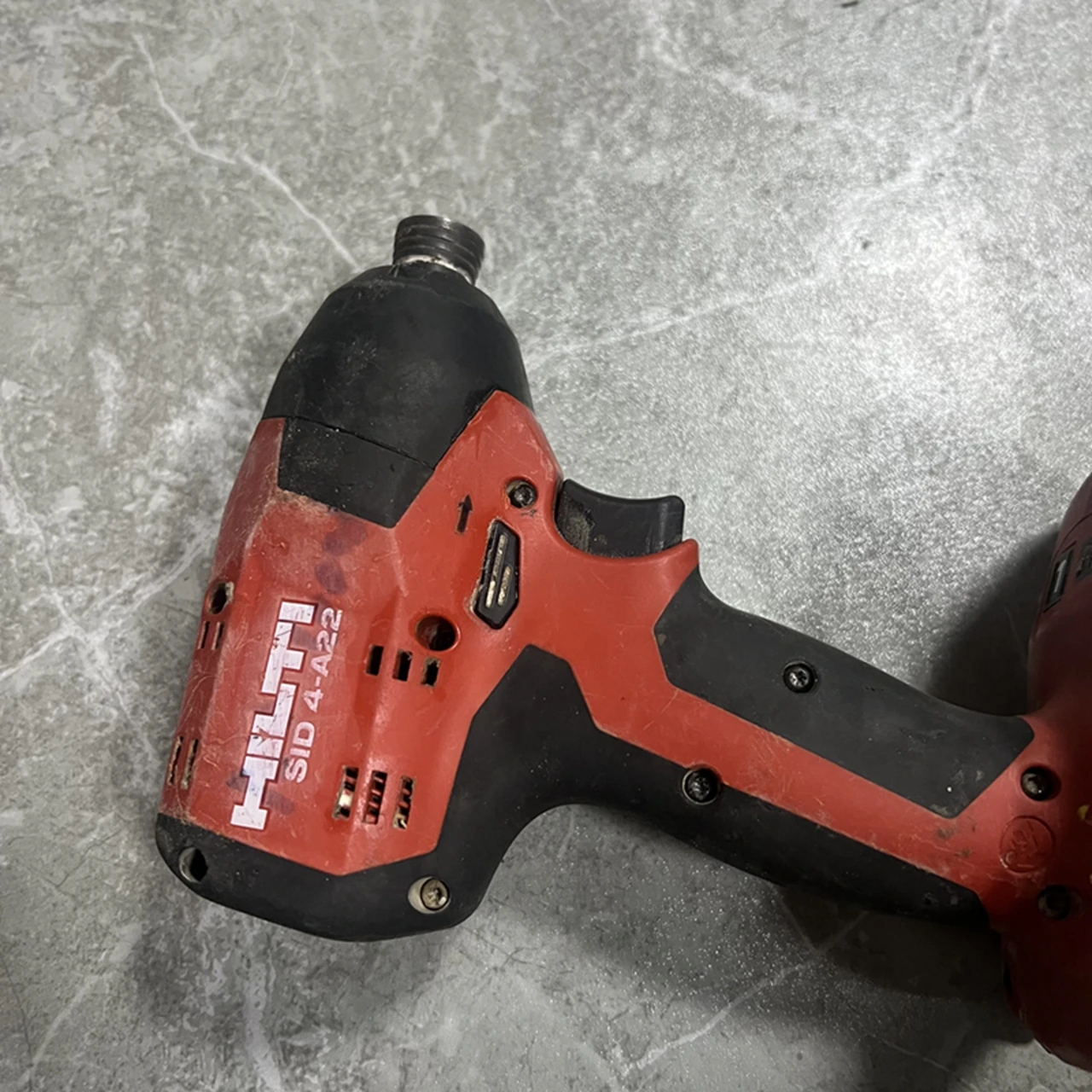 HILTI SID 4-A22 Impact Driver 22Volt 1/4 Hex Cordless Bare Tool，Body only, second-hand