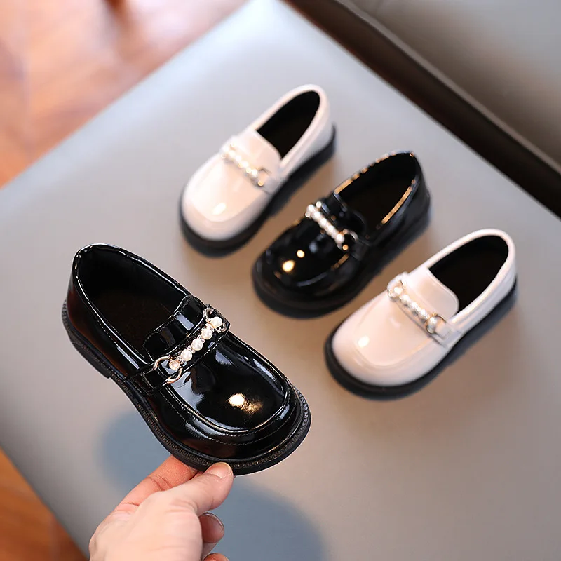 

Girls Leather Shoes for School Party Wedding Kids Black Loafers Slip-on Children Flats Fashion British Style Pearls Beading New