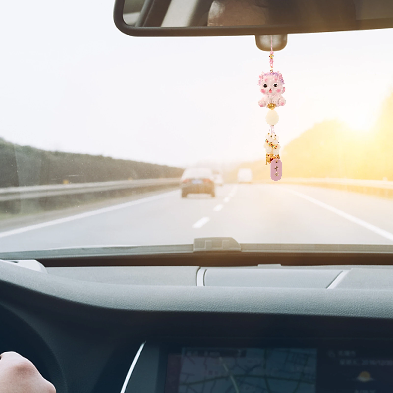 

Car Rearview Mirror Ornament Resin Pink Pixiu Hanging Animal Charm Decoration Kawaii Car Decor Rear View Mirror Accessory Good