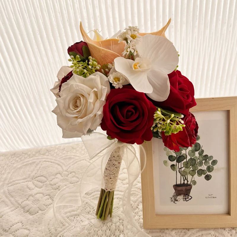 

Retro Rose Artificial Flowers Bridal Handheld Bouquet Wedding Photoaphy Props New Chinese Sle Wedding Ceremony Flowers