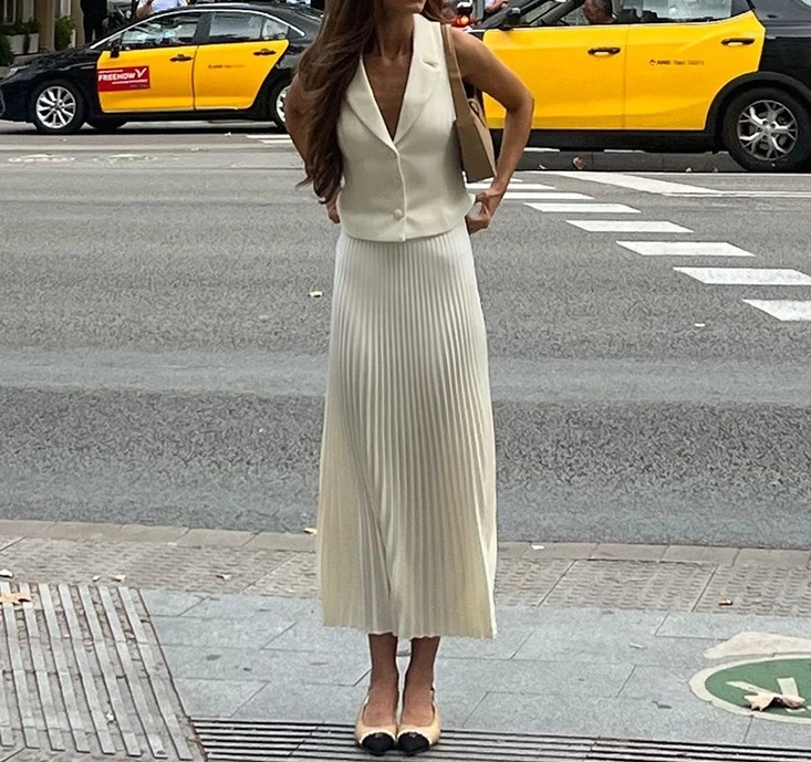 Elegant Two Piece Set for Woman Solid Color Suit Collar Vest Top High Waisted Pleated Long Skirt Set Women's Women Matching Sets