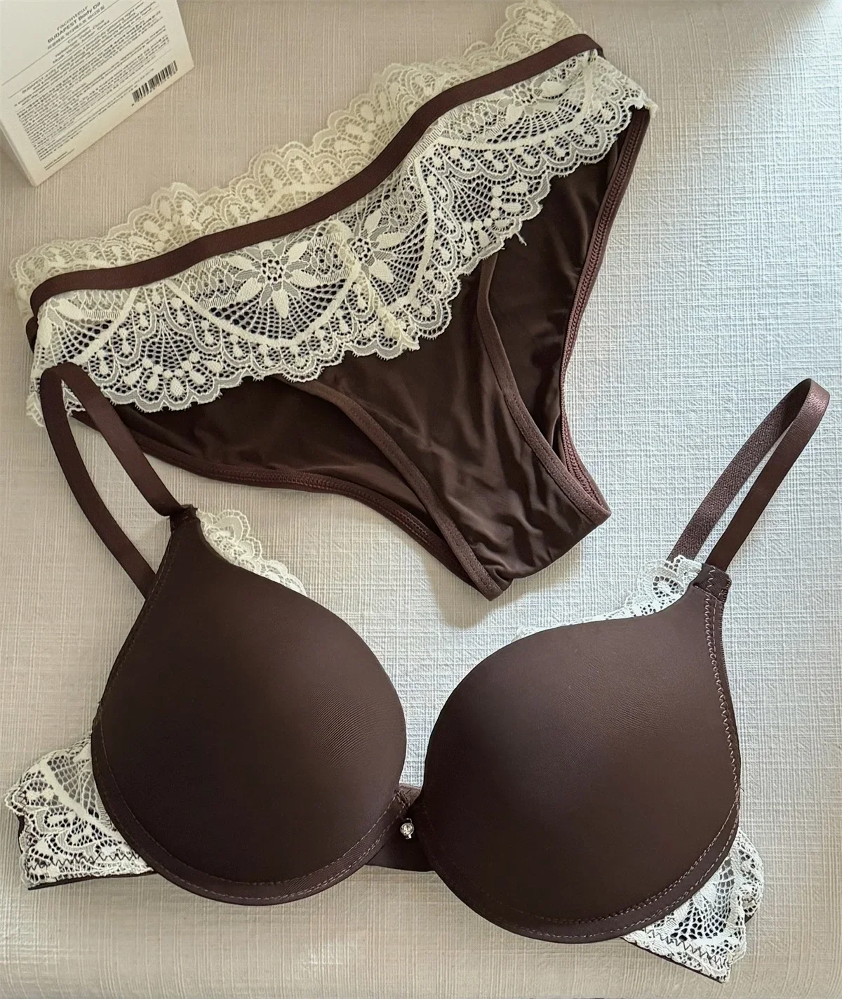 

Маленькая грудь, собранное нижнее белье, трусы, костюм, женский карри, толстая губка, летнее сексуальное нижнее белье, комплект с бюстгальтером пуш-ап