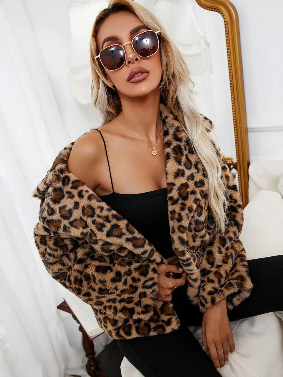 Casaco de pele sintética com estampa leopardo feminino, lapela de manga comprida, jaqueta quente, roupas femininas, casacos elegantes, outono e inverno, 2024