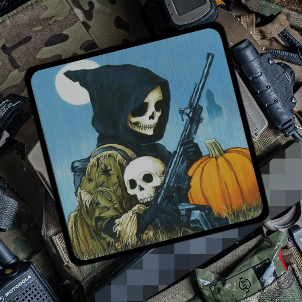 Halloween Skeleton Warrior Morale Badge Skull Pumpkin Tactical Patch Printed Hook&loop Emblem Military Combat Backpack Stickers