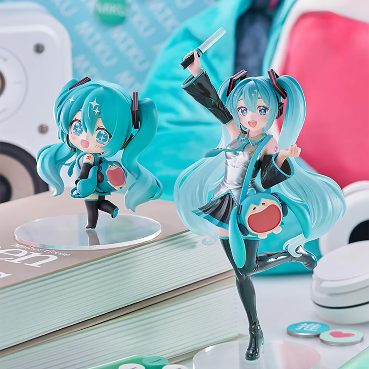100% Original FuRyu Tenitol Piapro ตัวละคร Hatsune Miku Very Happy Ita กระเป๋า Ver. มินิโรงรถชุดคอลเลกชันโมเดลของเล่น